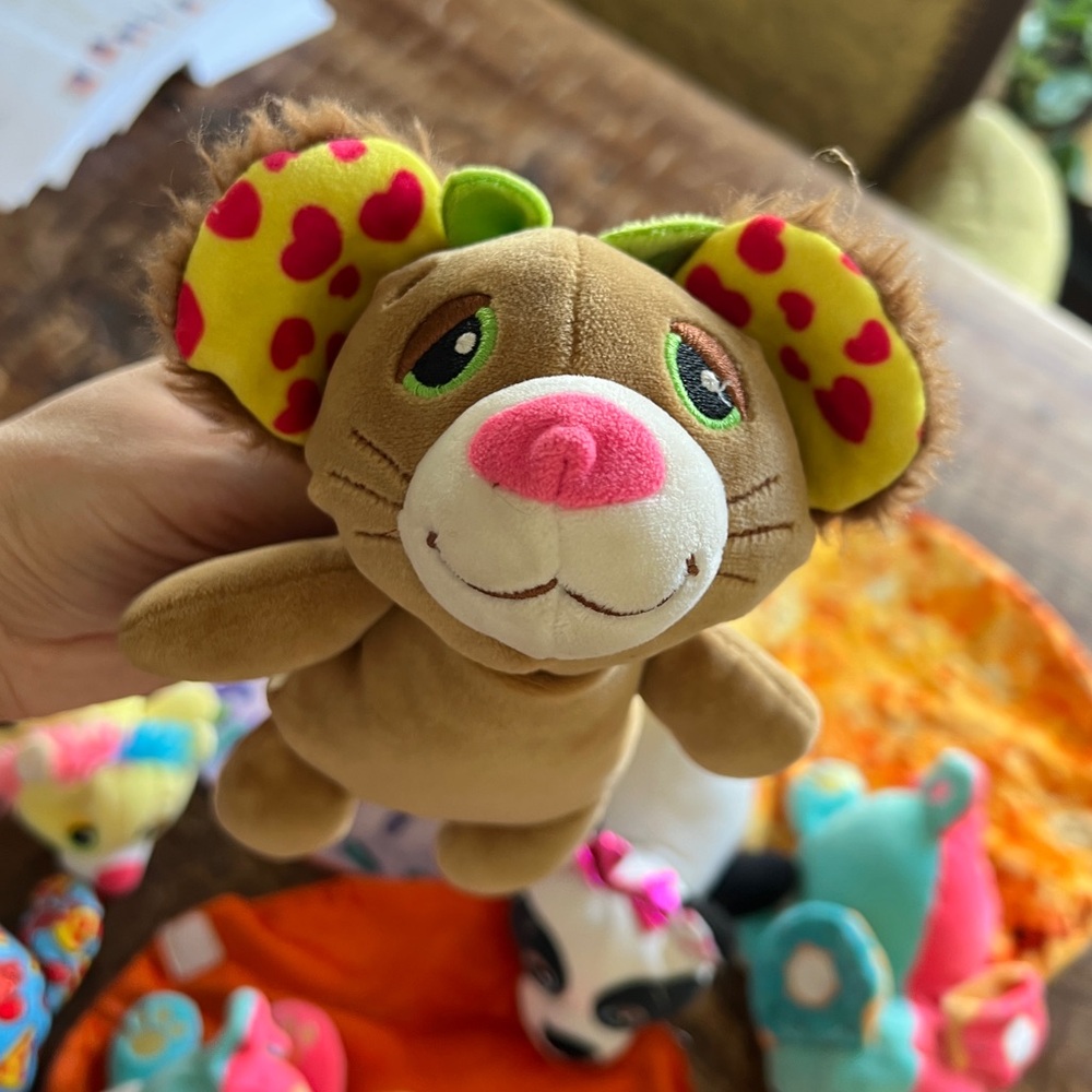 *Cutetitos Colorful Plush Animal Set 11 Pc. Lot - Picture 7 of 16